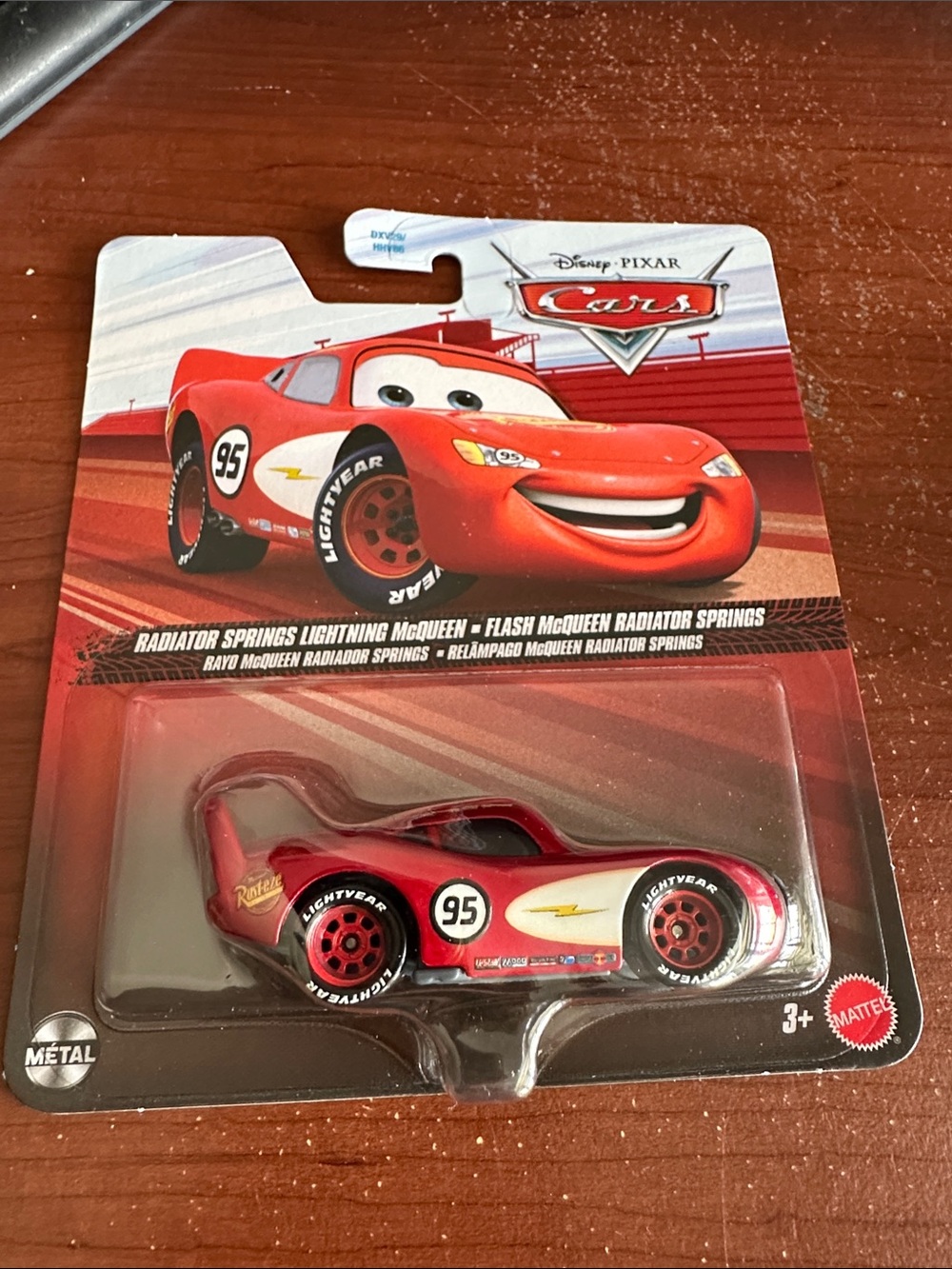 2021 MATTEL DISNEY PIXAR CARS RADIATOR SPRINGS LIGHTNING MCQUEEN METTALIC RED